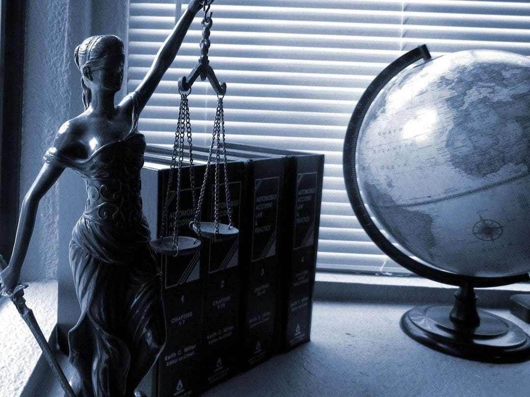 Guidelines to ensure that franchisors and franchisees operate within the law