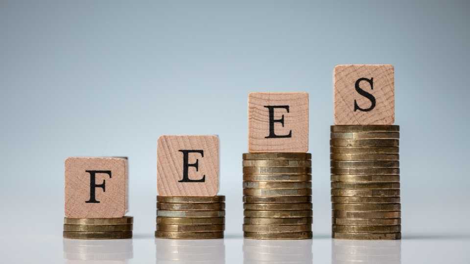 A different approach to franchise royalty fees